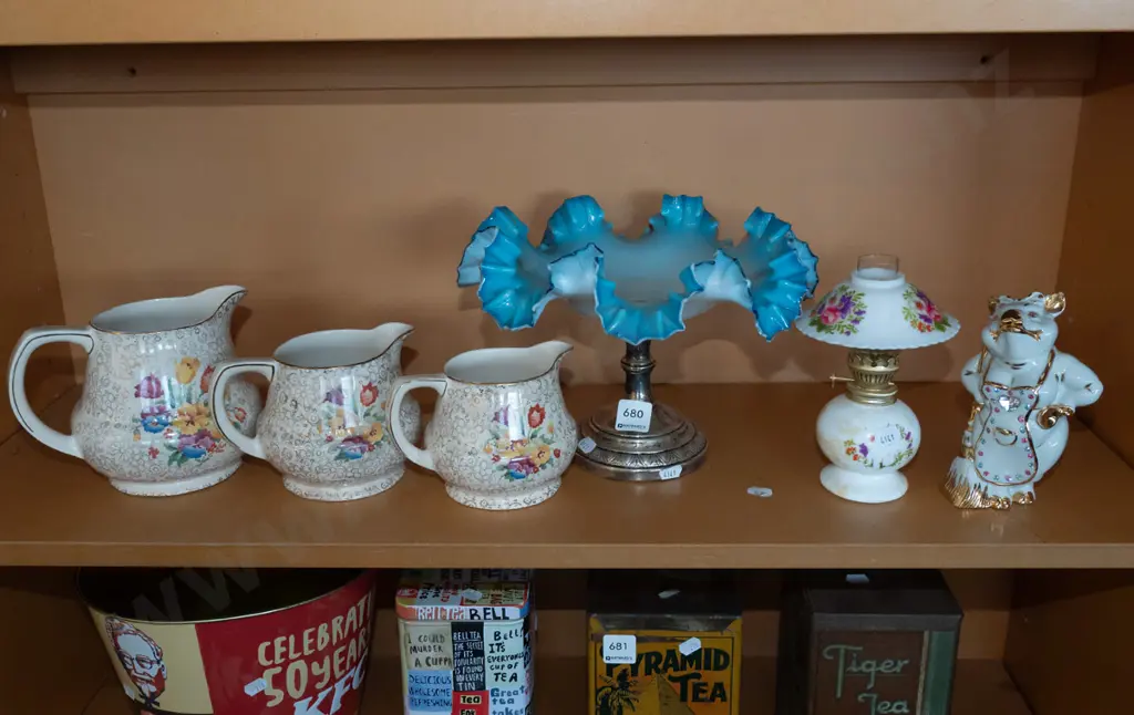 shelf; frilled glass comport H200, figurine, lantern etc Image 1++