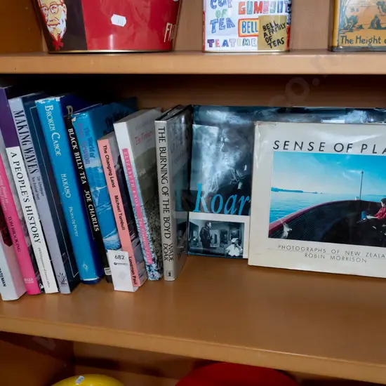 NZ books