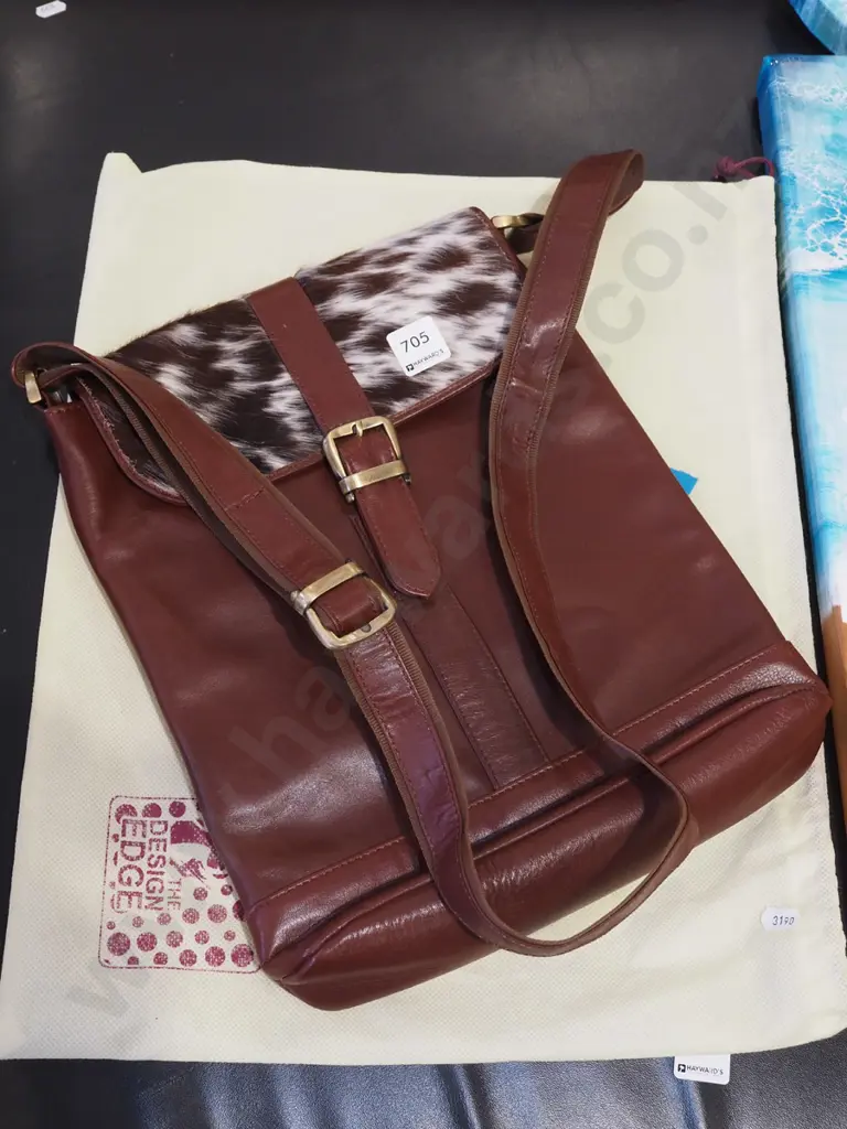 Design Edge leather hand bag Image 1++