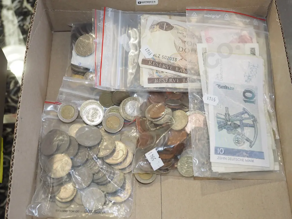 box of banknotes and coins Image 1++