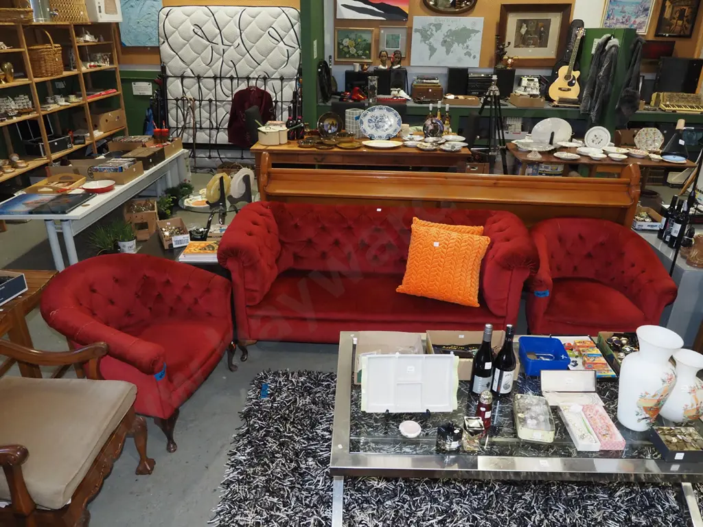 cab leg red upholstered 3 piece lounge suite - 3 seater and 2 tub chairs - some damage and holes Image 1++