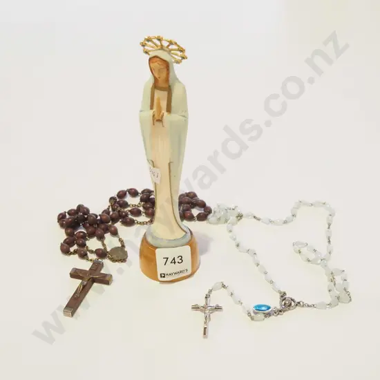 small religious figurine & rosary beads H180