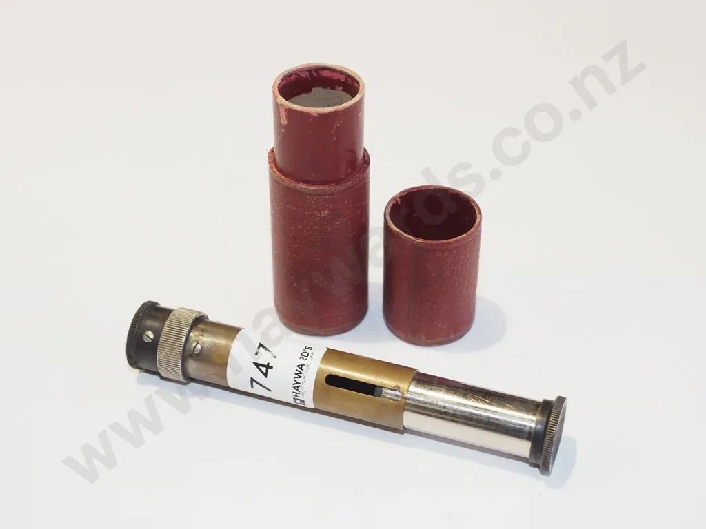 small brass & metal cylindrical tube with eye piece for viewing Image 1++