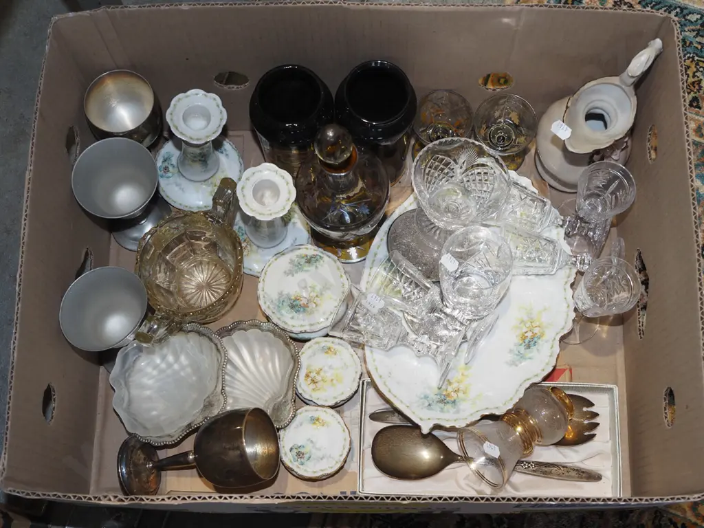 box; crystal glasses, vases, trinket boxes etc. Image 1++