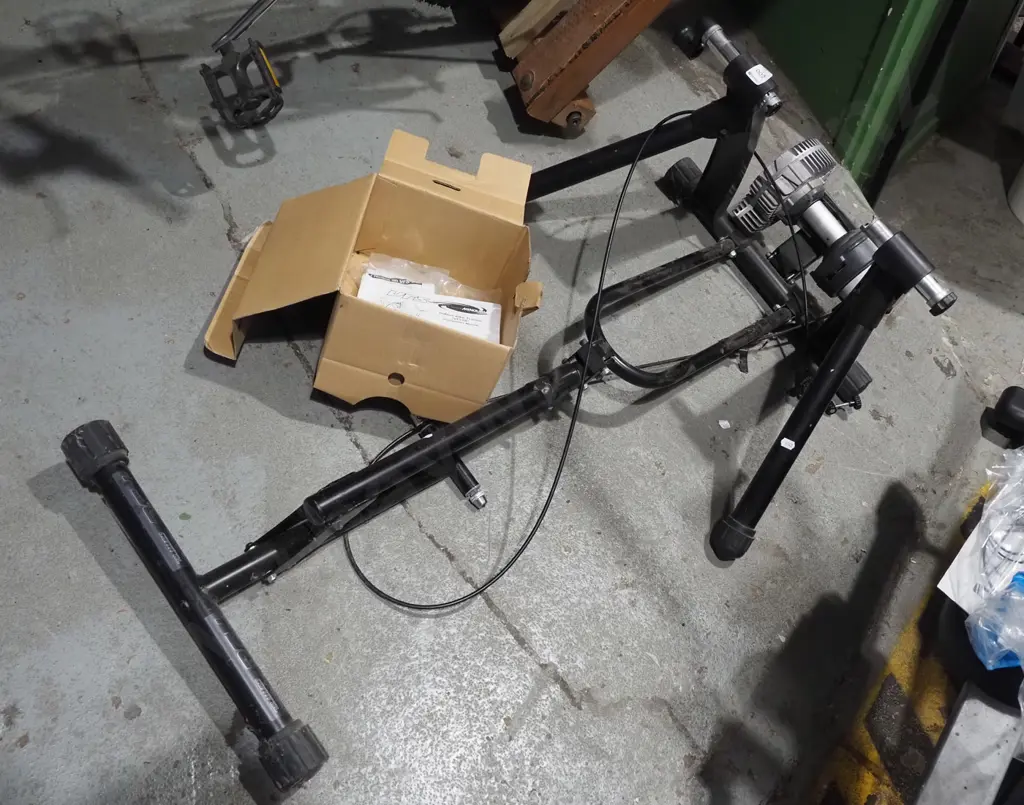 VFS exercise bike frame with box of accessories and instructions Image 1++