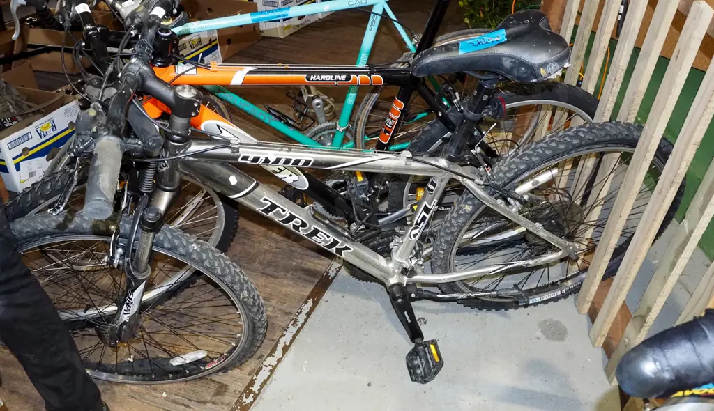 Trek 4100 mountain bike Image 1++