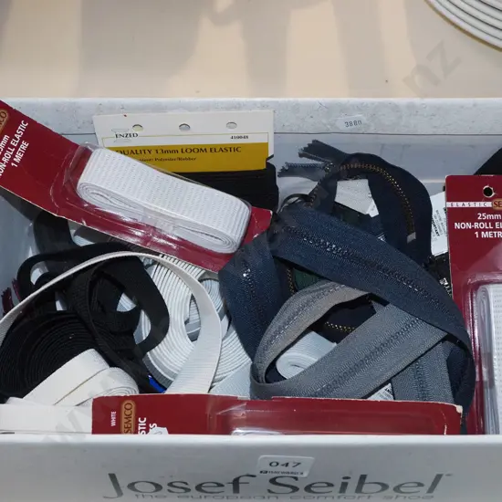 box; sewing elastic and zips