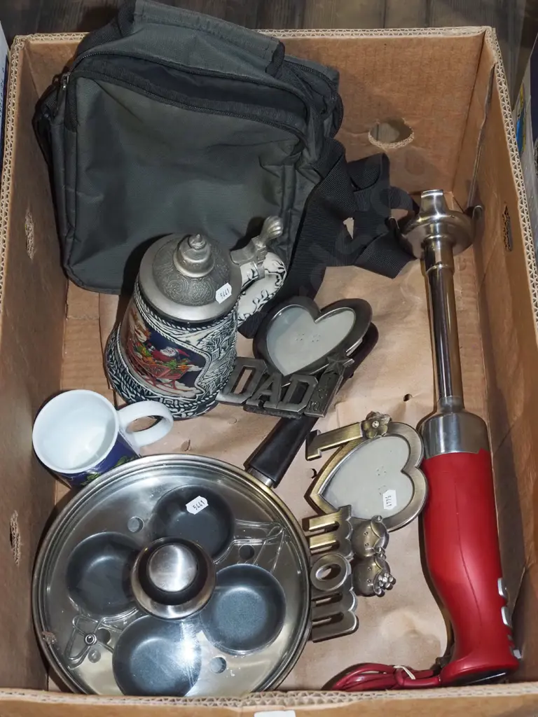 box; stick blender, beer stein, photo frames etc Image 1++
