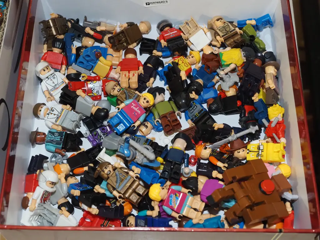 box; plastic toy  figurines - some Lego Image 1++