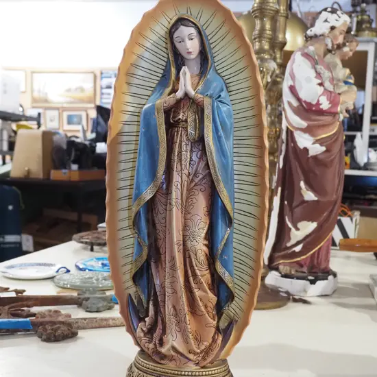 religious figurine H470