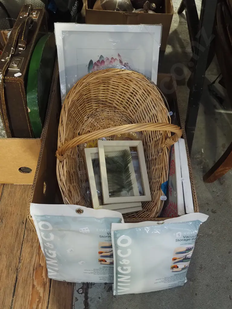 box; cane basket, vacuum storage bags, trays etc Image 1++
