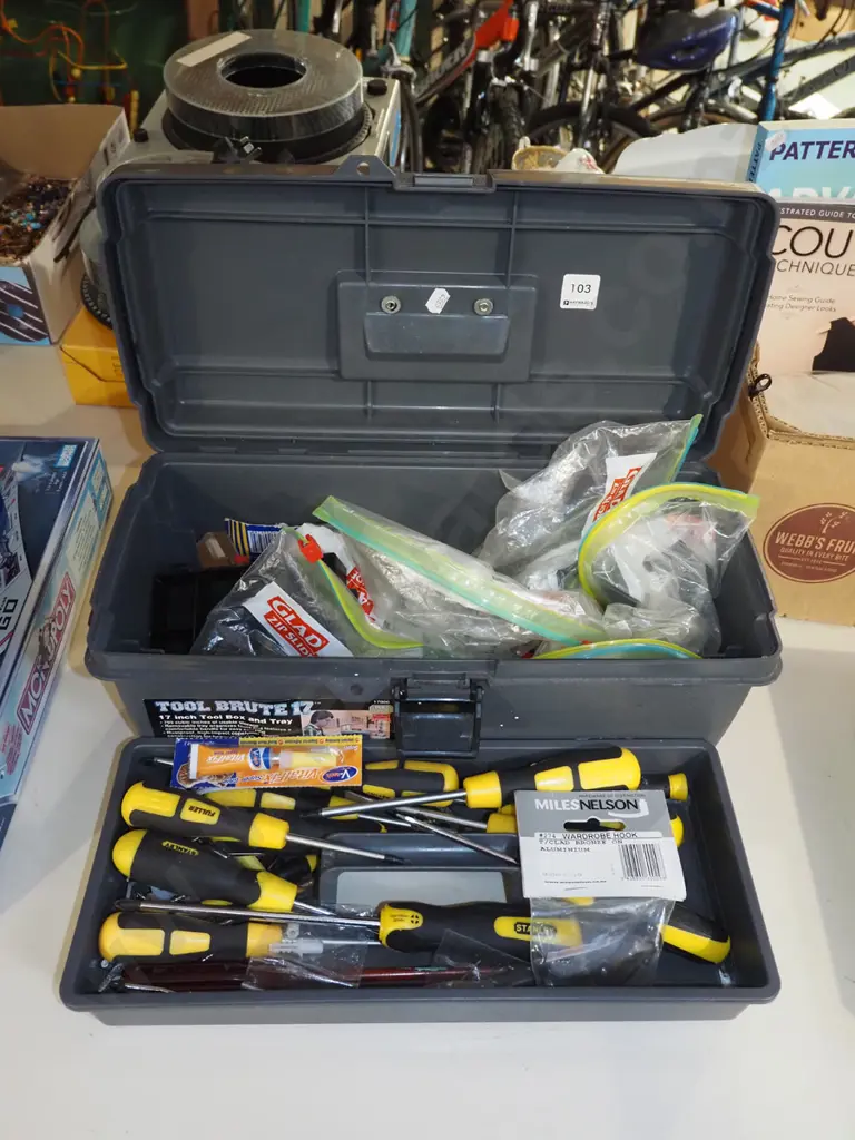 plastic tool box, screwdrivers, nails, screws etc Image 1++