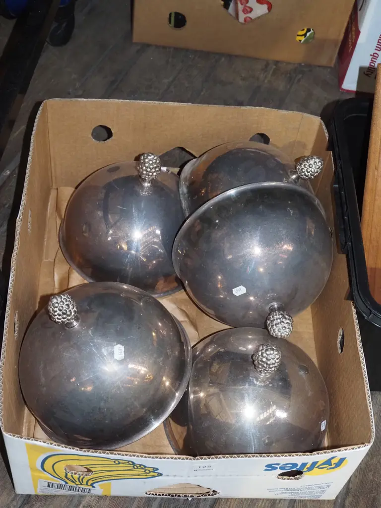 box; 6x plated cover dishes Image 1++