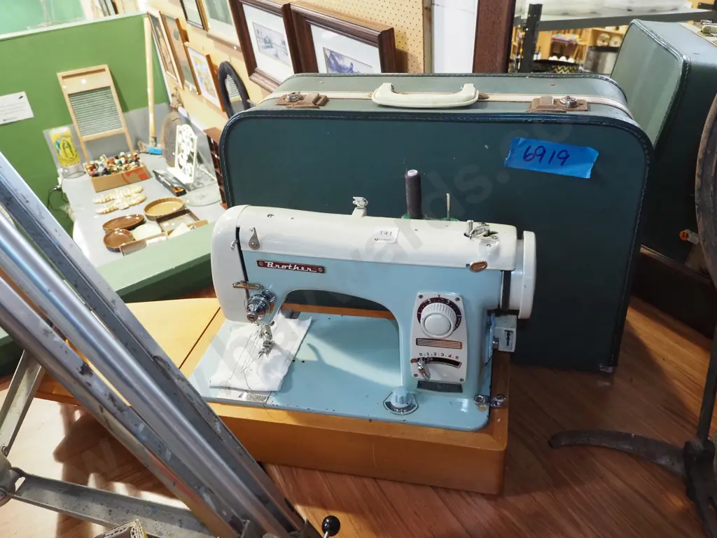 Brother  sewing machine Image 1++