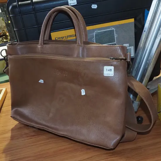 Lee & Tee and bag