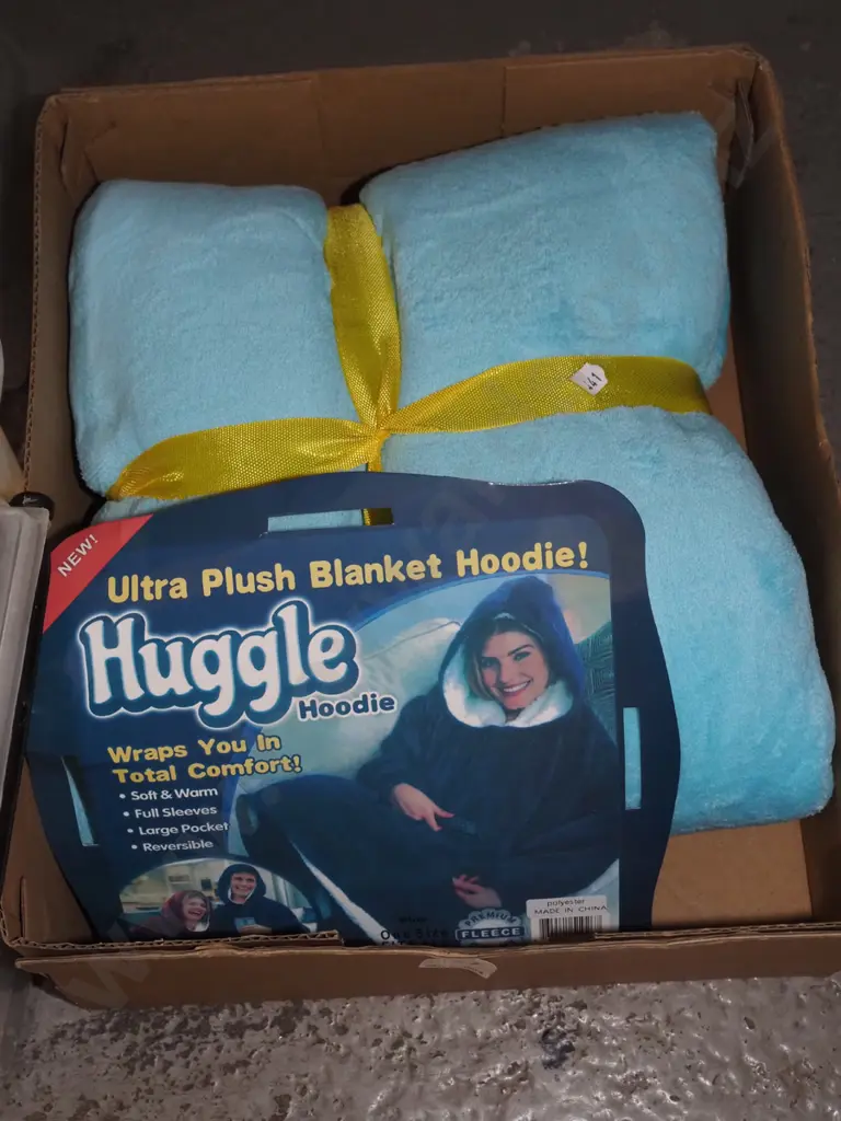 Ultra Plush blanket hoodie Image 1++