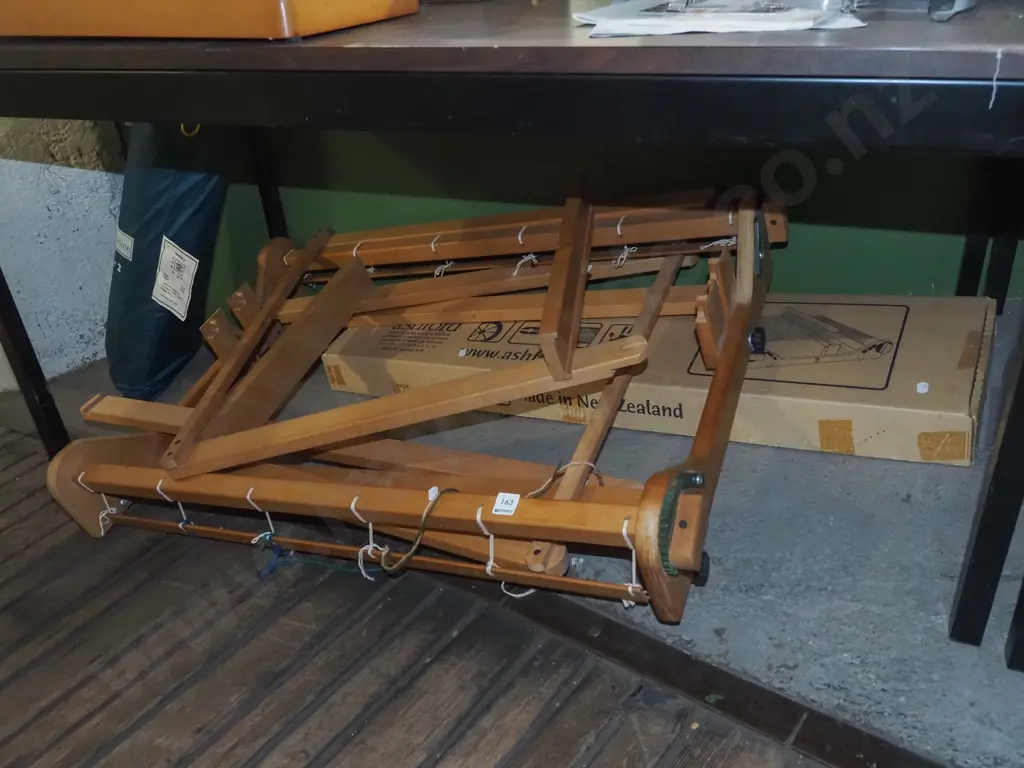 Ashford table top loom Image 1++
