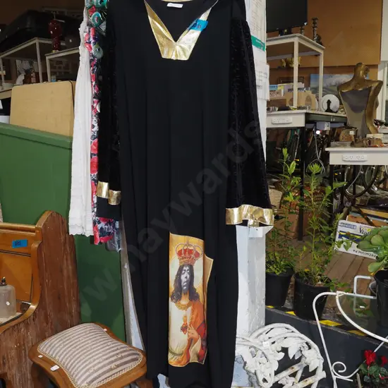 Vicky Taylor Blair religious themed dress