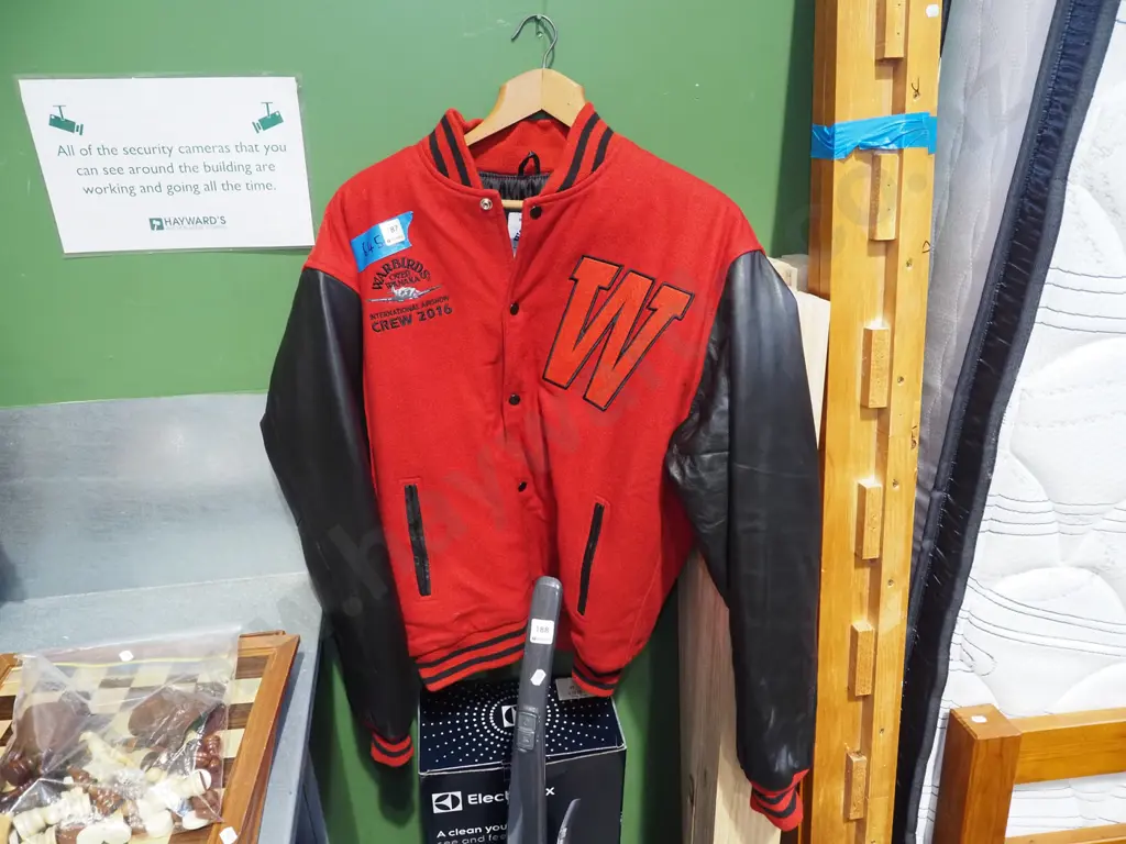 War Birds Over Wanaka International Air Show Crew 2016 bomber jacket - size XL Image 1++