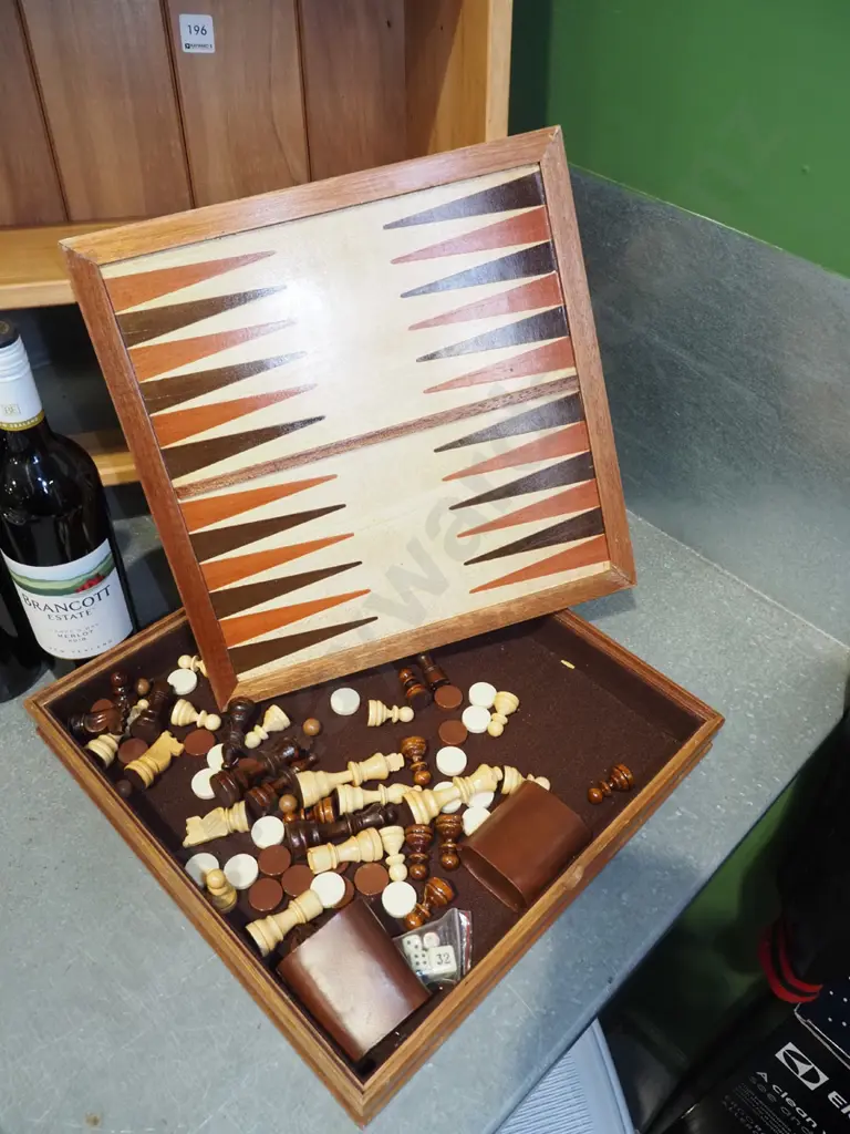 chess and backgammon board - bag of pieces Image 1++