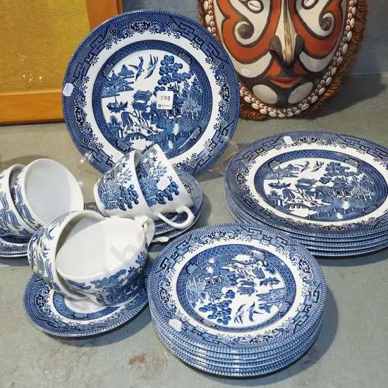 Churchill willow pattern plates, tea cups, saucers