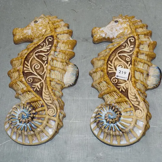 2x ceramic wall mounted sea horses H310