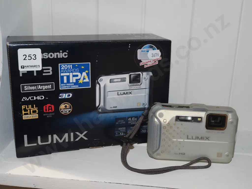Luminex digital camera in original box - used Image 1++