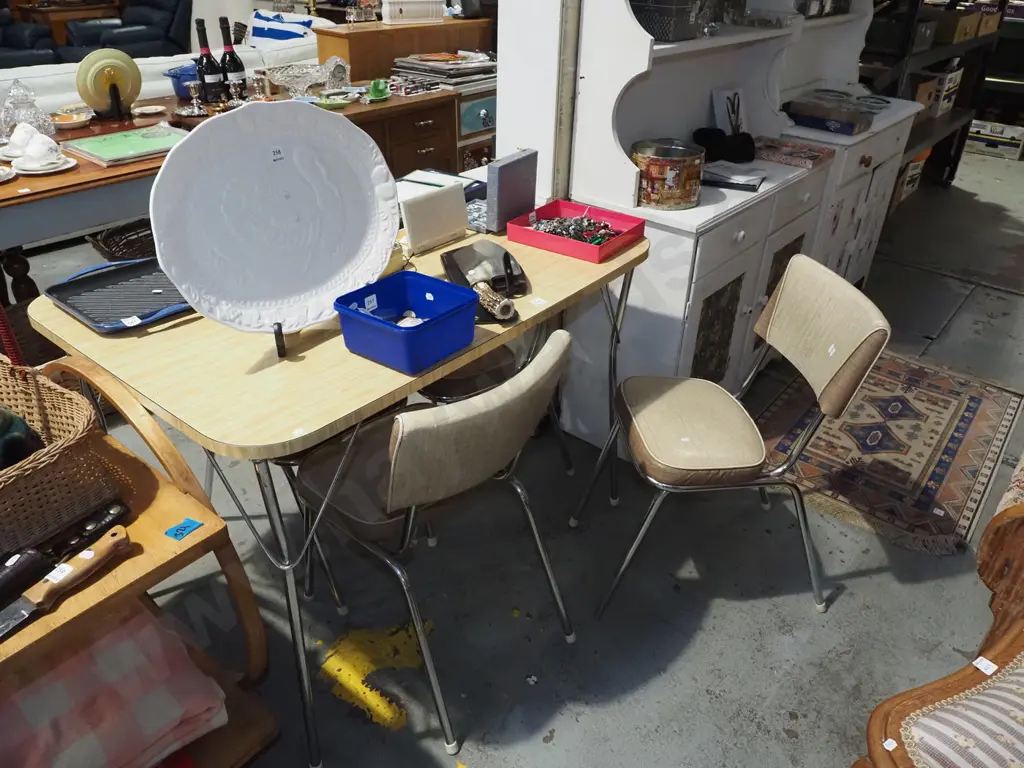 chrome based formica top table with 4 brown vinyl chairs H770 W1065 D765 Image 1++