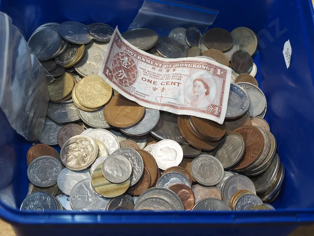 tub of coins Image 1++