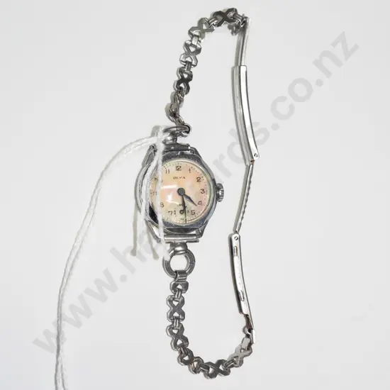 ladies wristwatch