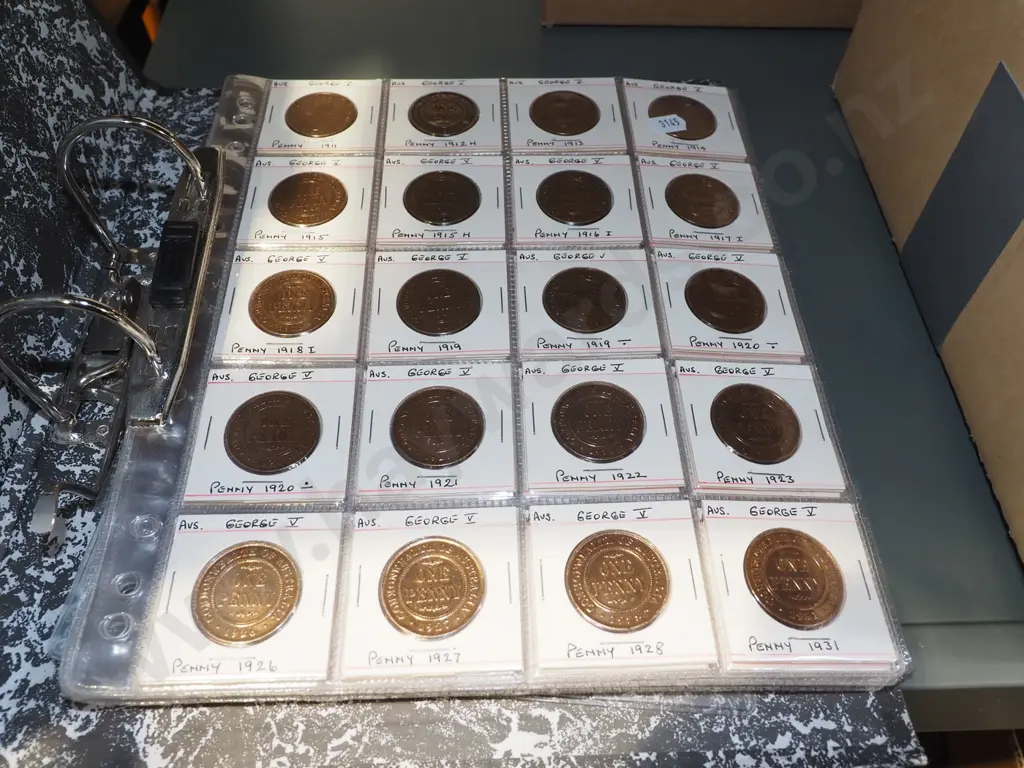 folder and coins Image 1++
