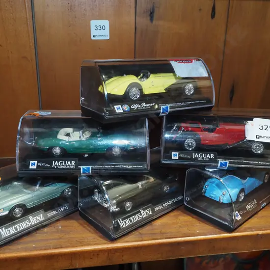 6x boxed diecast model vehicles