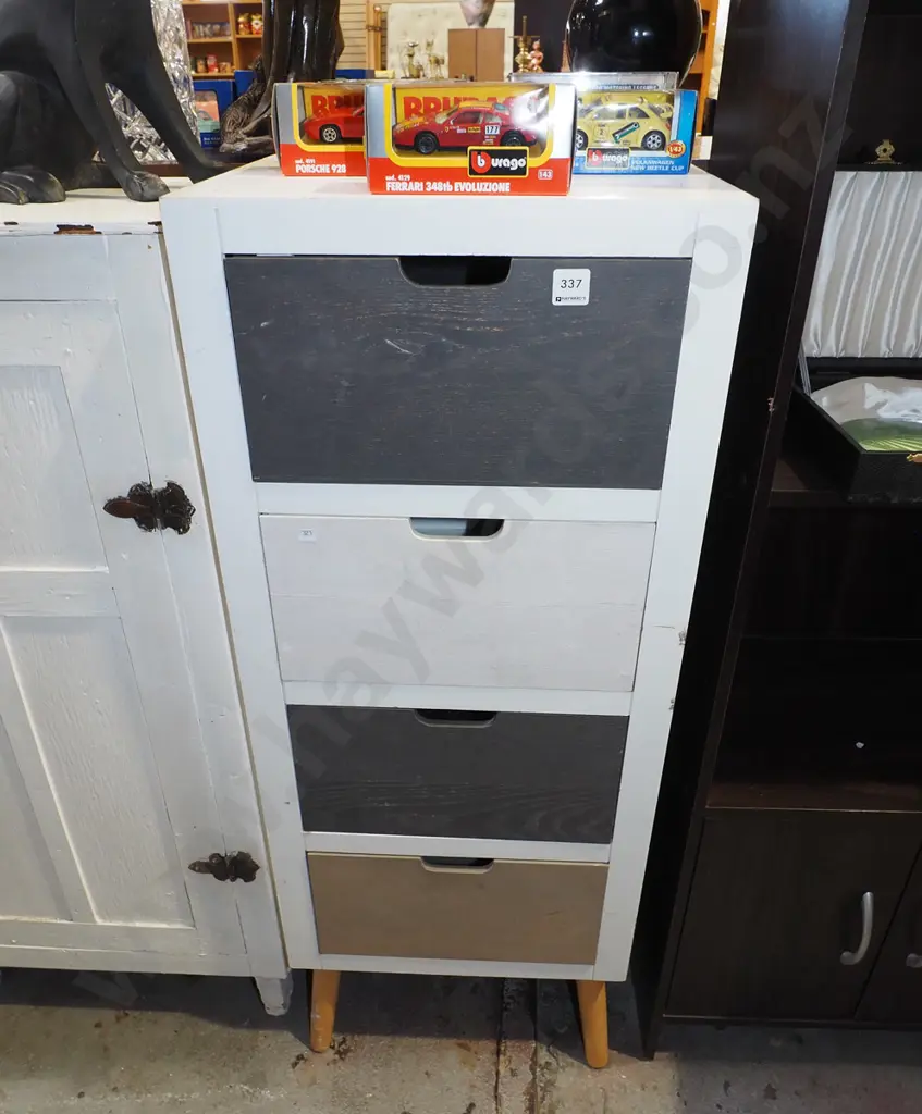 hand painted 4 drawer chest - some scrapes to paint H1070 W400 D320 Image 1++
