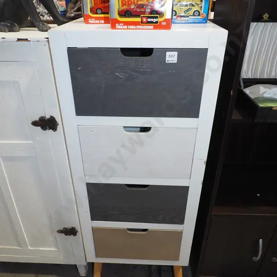 hand painted 4 drawer chest - some scrapes to paint H1070 W400 D320