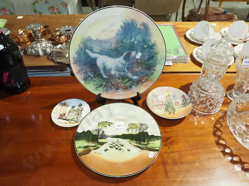Royal Doulton plates and bowl Image 1++
