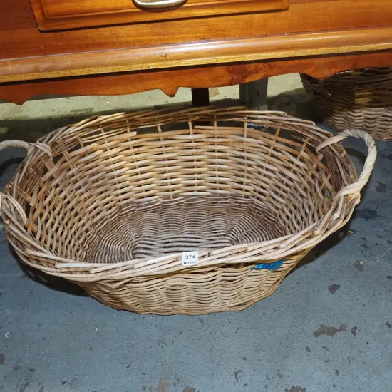 cane laundry basket L670