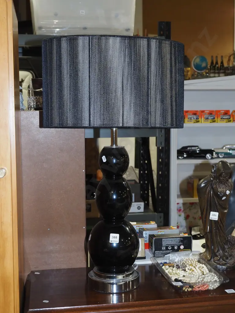 chrome and black bubble based table lamp H695 Image 1++