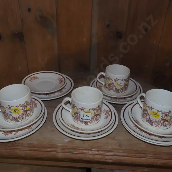 Crown Lynn cups, saucers, plates