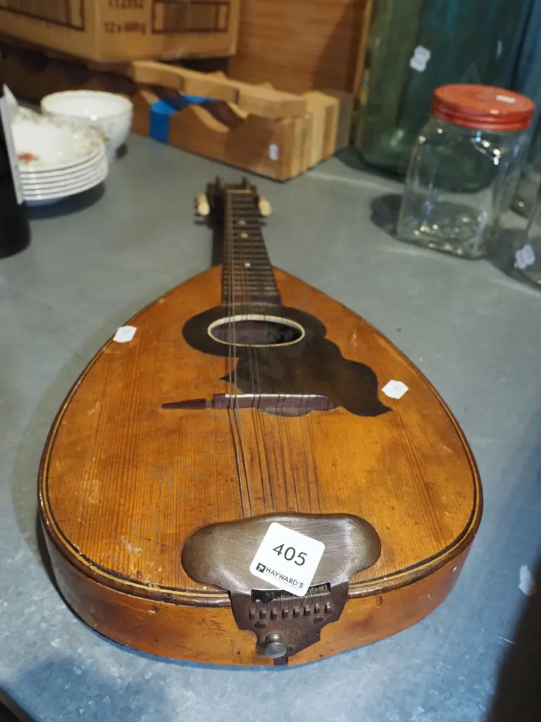 antique European flat back mandolin Image 1++