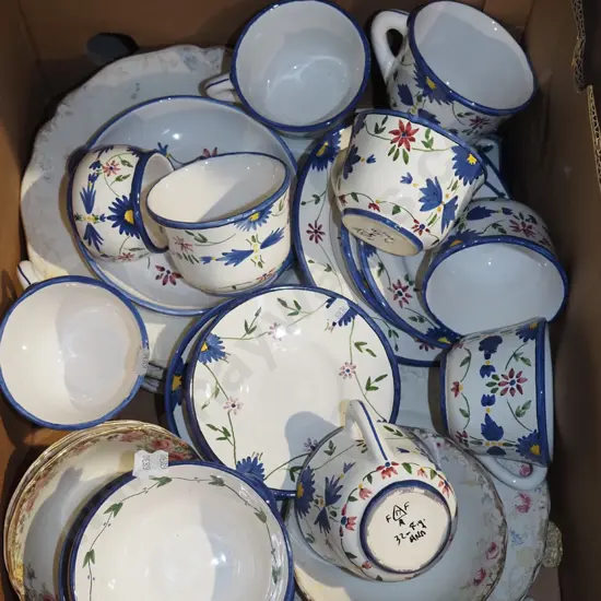box; hand painted Italian cups, plates, bowls etc