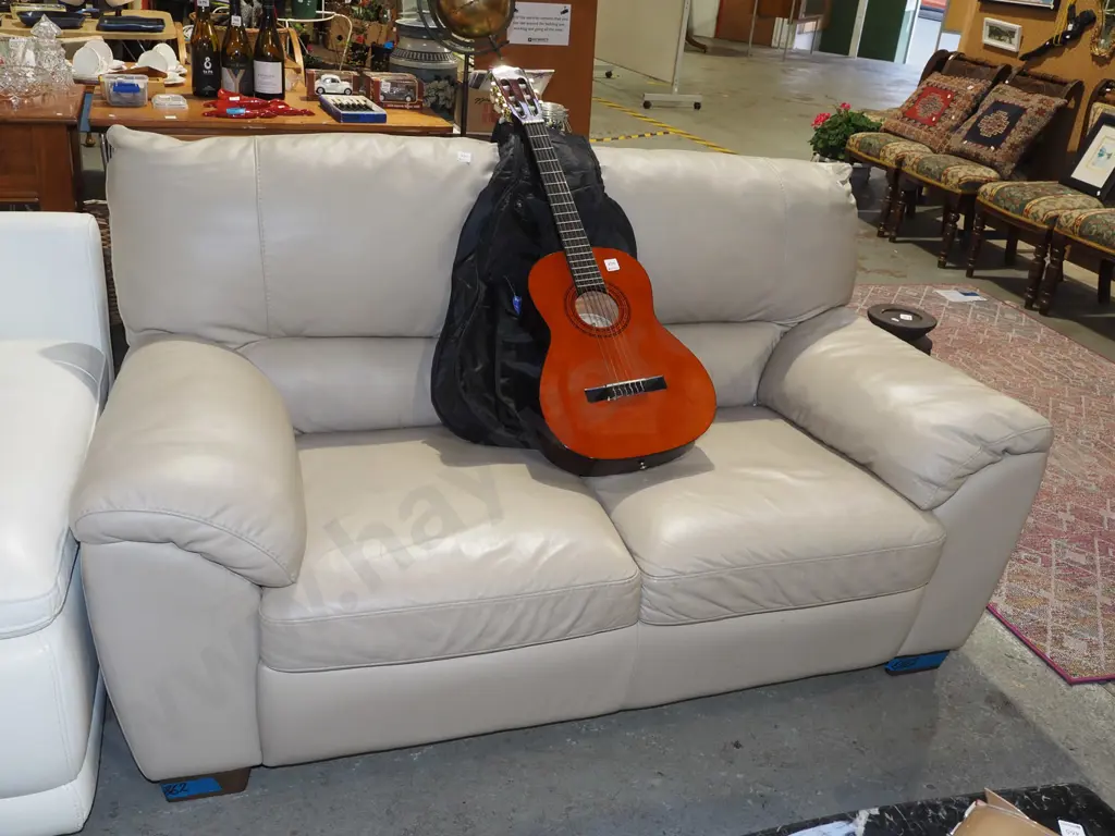 taupe leather 2 seater settee H850 W1650 D880 Image 1++