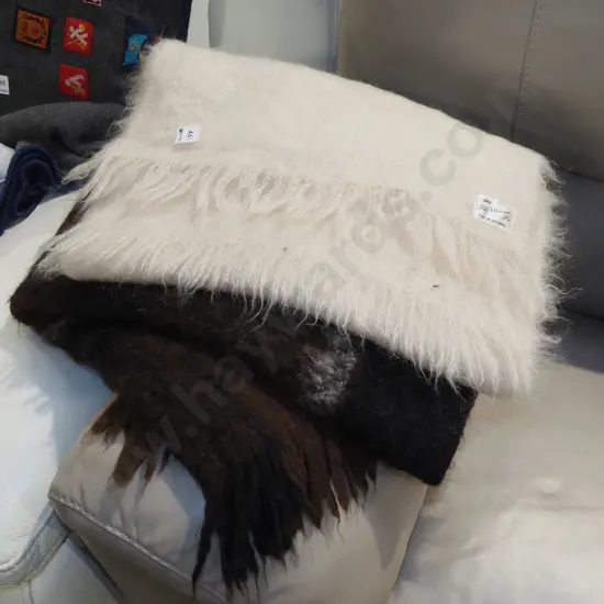 2x mohair blankets