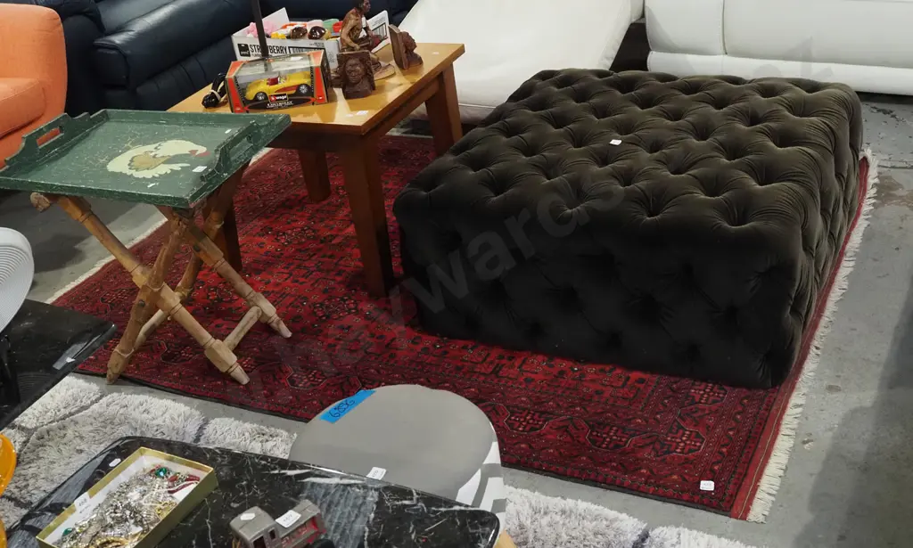 tufted woollen floor mat - red, orange, blue - staining at one end L2000 W1540 Image 1++