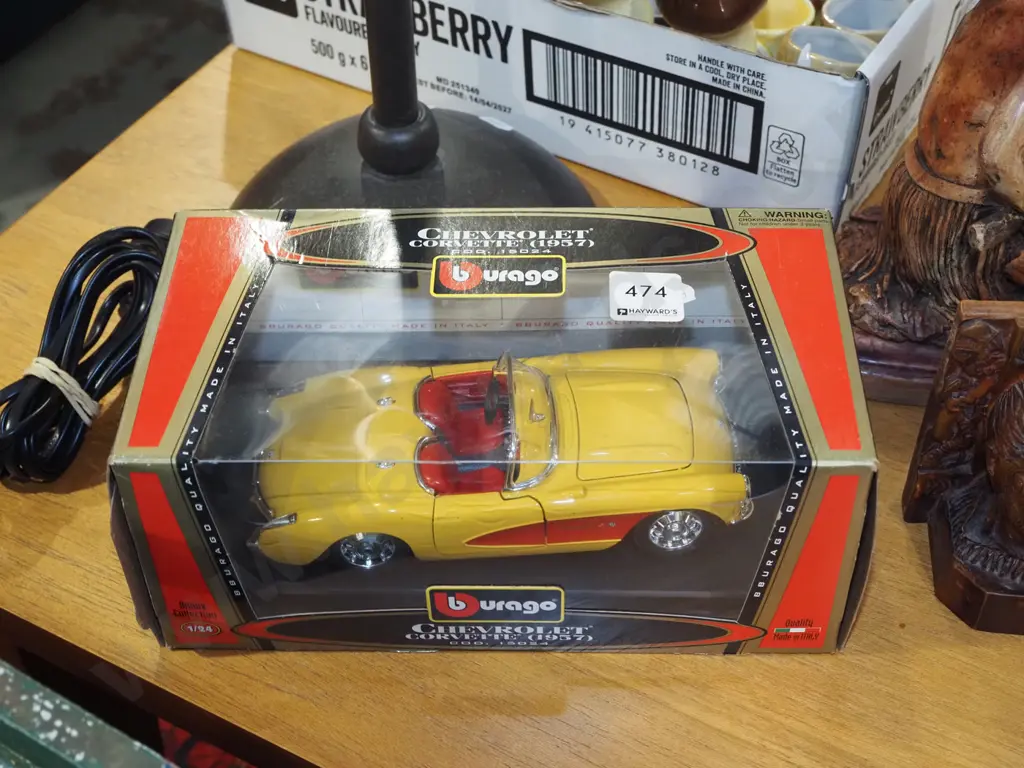 box; diecast scale model of 1957 Corvette Image 1++