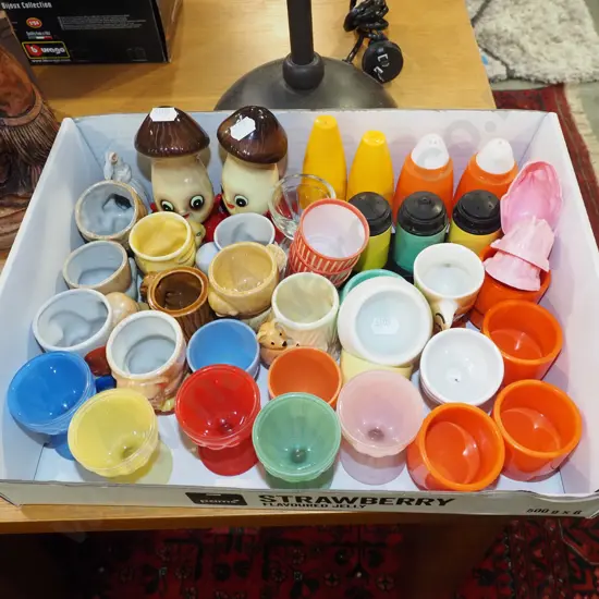 boxed novelty egg cups