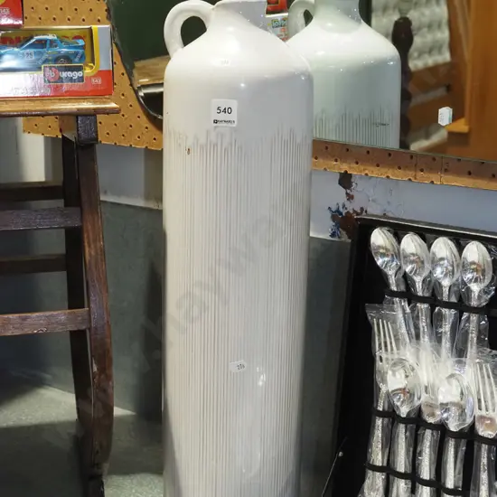tall ceramic ewer vase H560