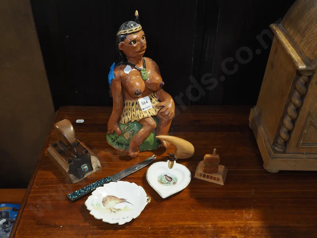souvenir items; figurine - repair to arm H260, ashtray, leeter rack Image 1++