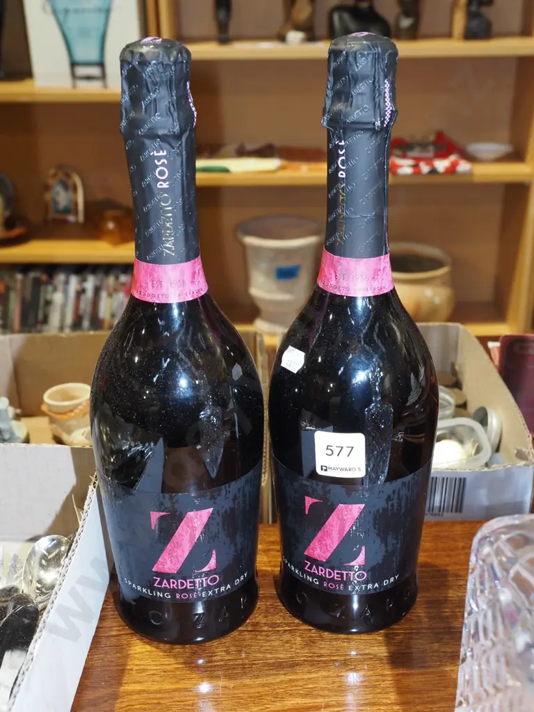 2x bottles of Zardetto sparkling rose Image 1++