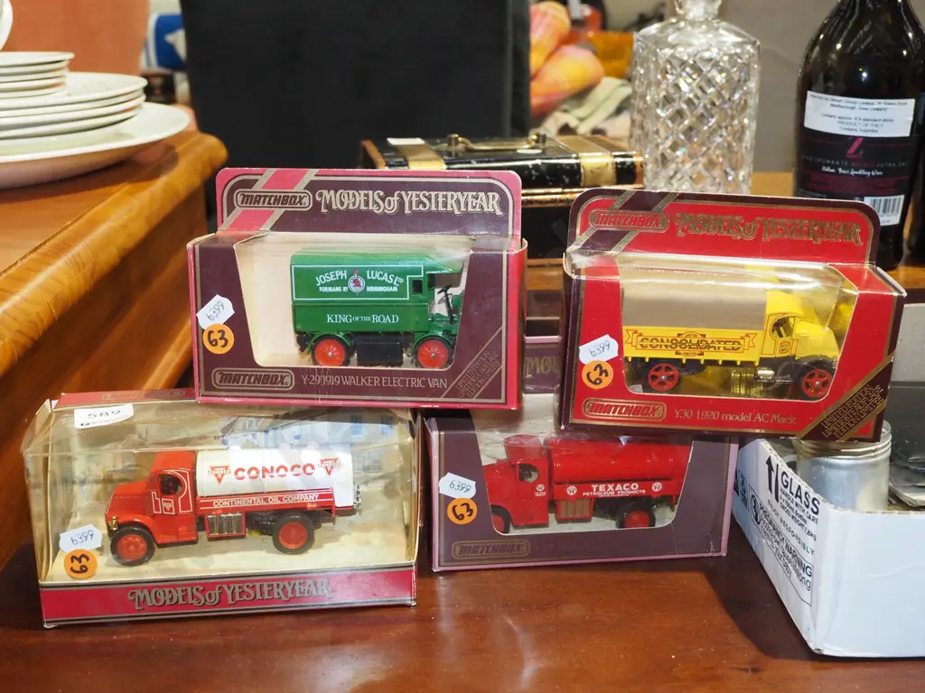 3x boxed models of yesteyear - damage to 1 box Image 1++