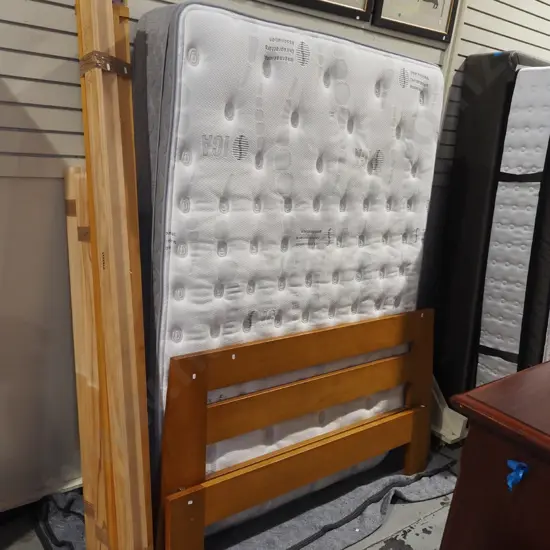 King Coil Dynamic queen mattres with pine slat base, end boards